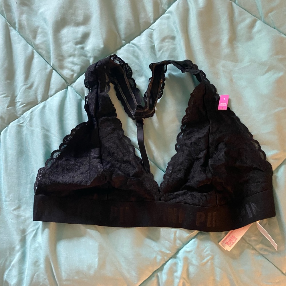 New never worn lace bra let